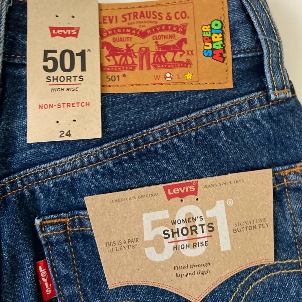 Levi’s 501 Super Mario High Rise Shorts - Picture 8 of 8